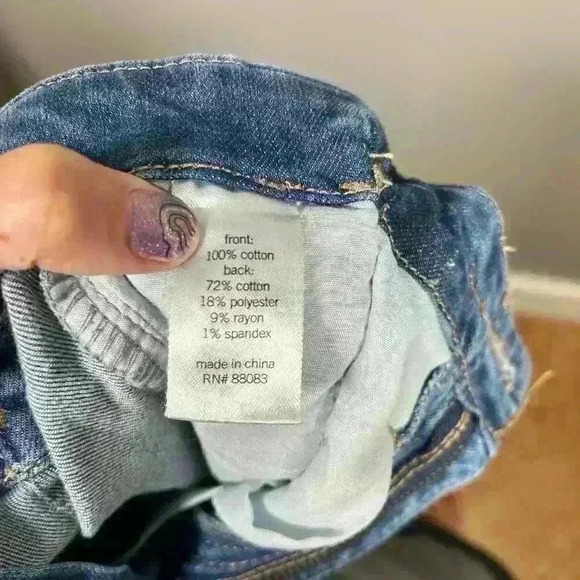 MOM JEANS High Rise Mid Wash Pleat Waistline Soft Straight Leg Women Size 4 - Picture 9 of 9